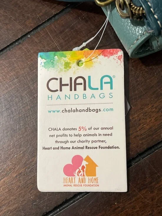 Chala Sea Turtle Faux Leather Crossbody Bag Criss Messenger Bag RFID Teal NEW - Picture 5 of 11